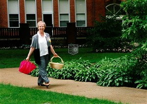 Image description is not available for 2000.272